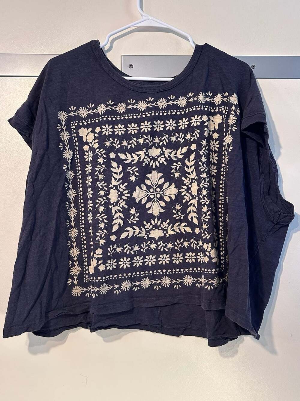 Natural Life Top Size XXL Navy Blue Floral Bandana Print Shirt